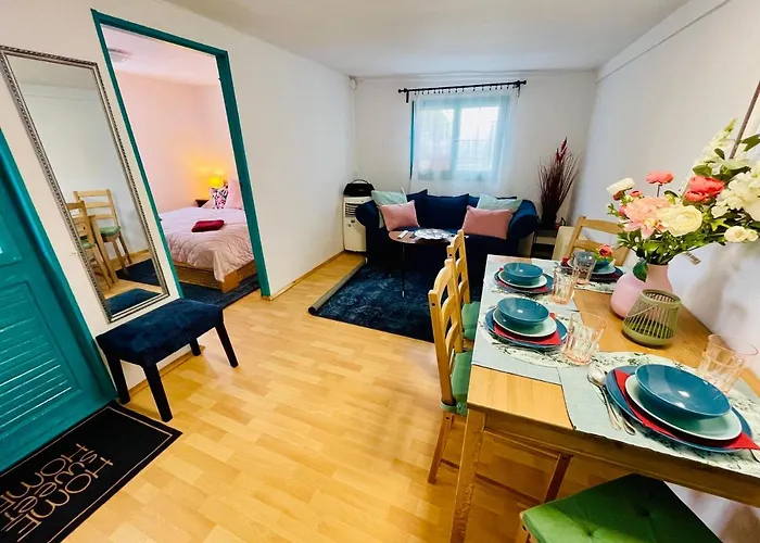 Csipkebogyo Nyaralohaz - Case de vacanță