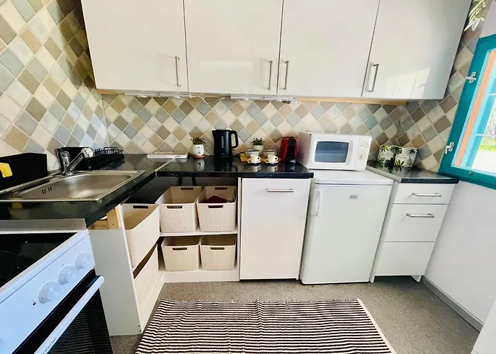 Csipkebogyo Nyaralohaz - * Siófok