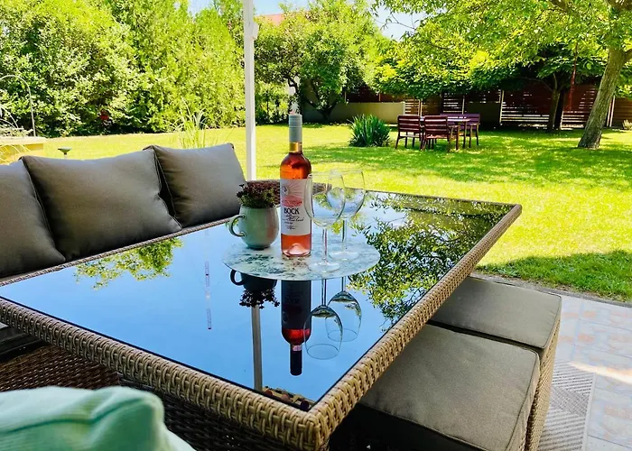 Case de vacanță Csipkebogyo Nyaralohaz - Siófok